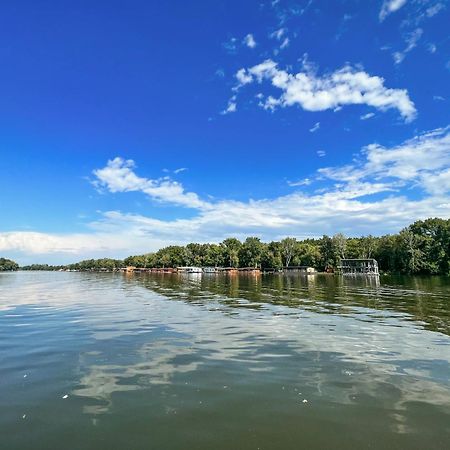 Lakóhajó, úszóház - Tisza-tó Tiszafüred Exterior foto